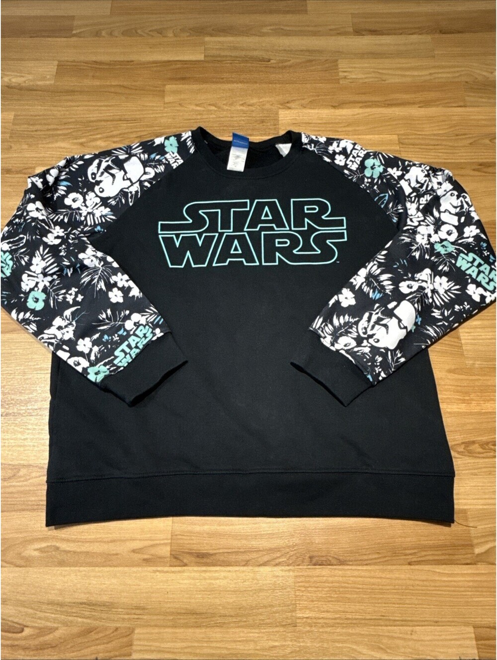 Star Wars Sweatshirt Pullover with Floral Sleeves Women's Size XL